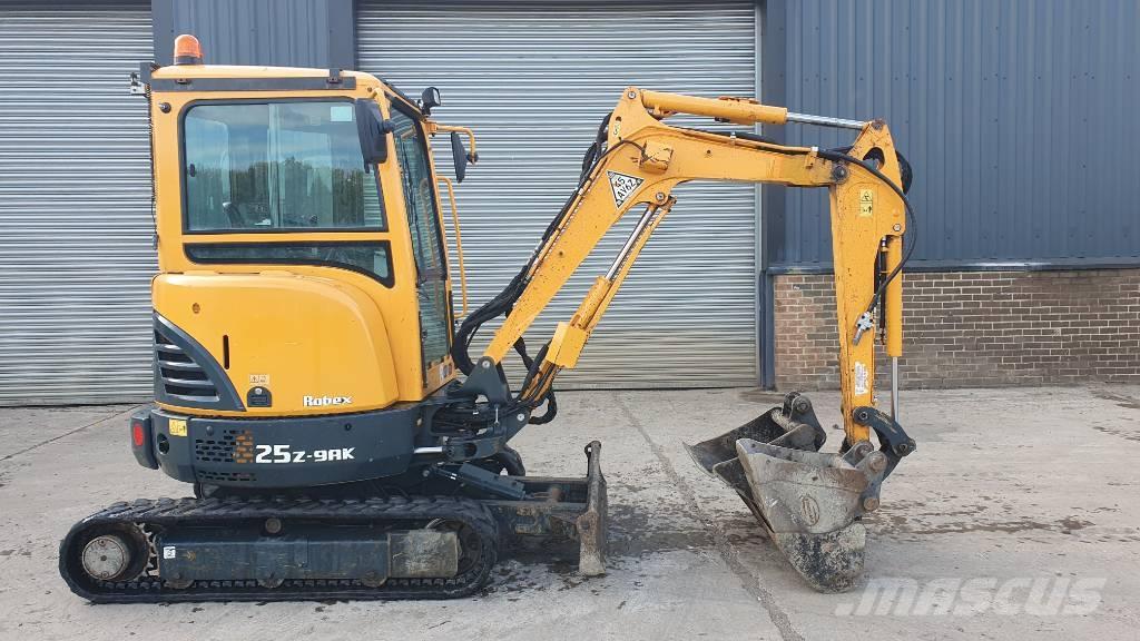 Hyundai R25Z-9 AK Mini pelle < 7t