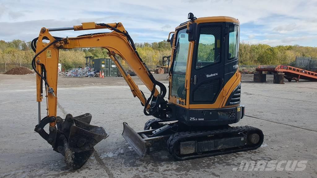 Hyundai R25Z-9 AK Mini pelle < 7t