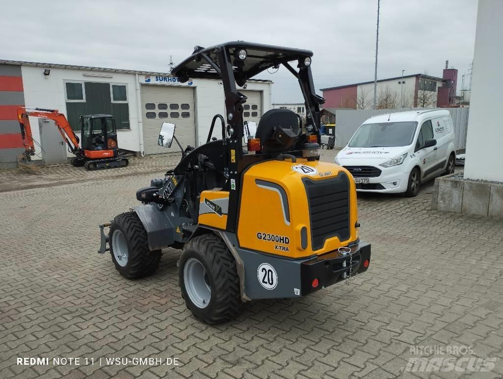 GiANT G2300 Xtra HD Chargeuse compacte