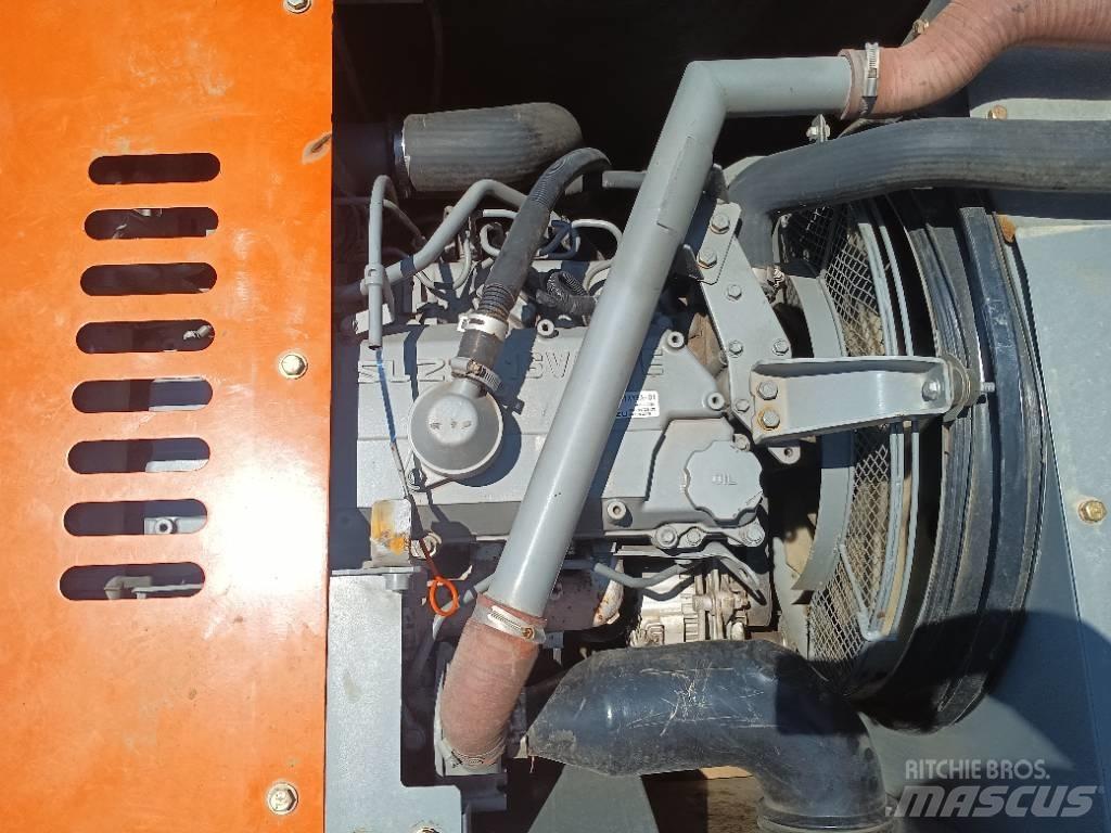 Hitachi ZX 210 Pelle à déchets