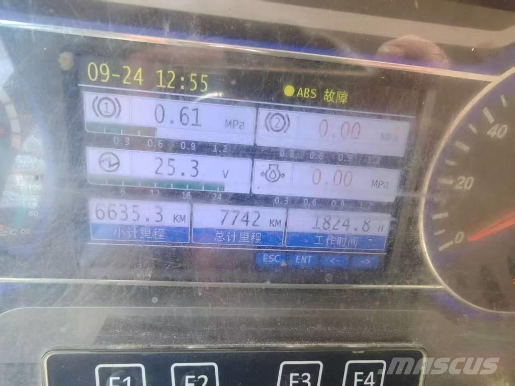 Sany STC800T5 Grues tout terrain