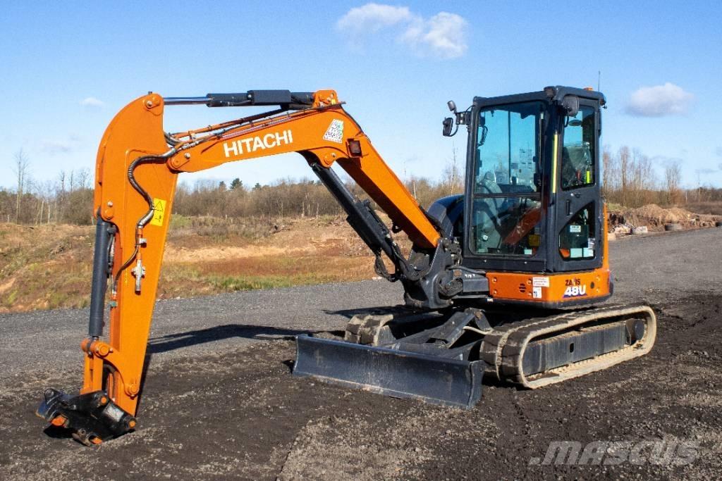 Hitachi ZX48U Mini pelle < 7t