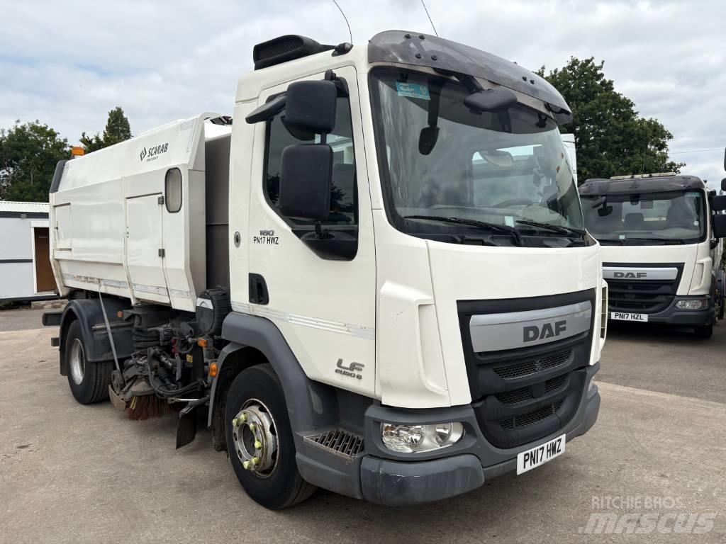 DAF LF180 Camion balayeur
