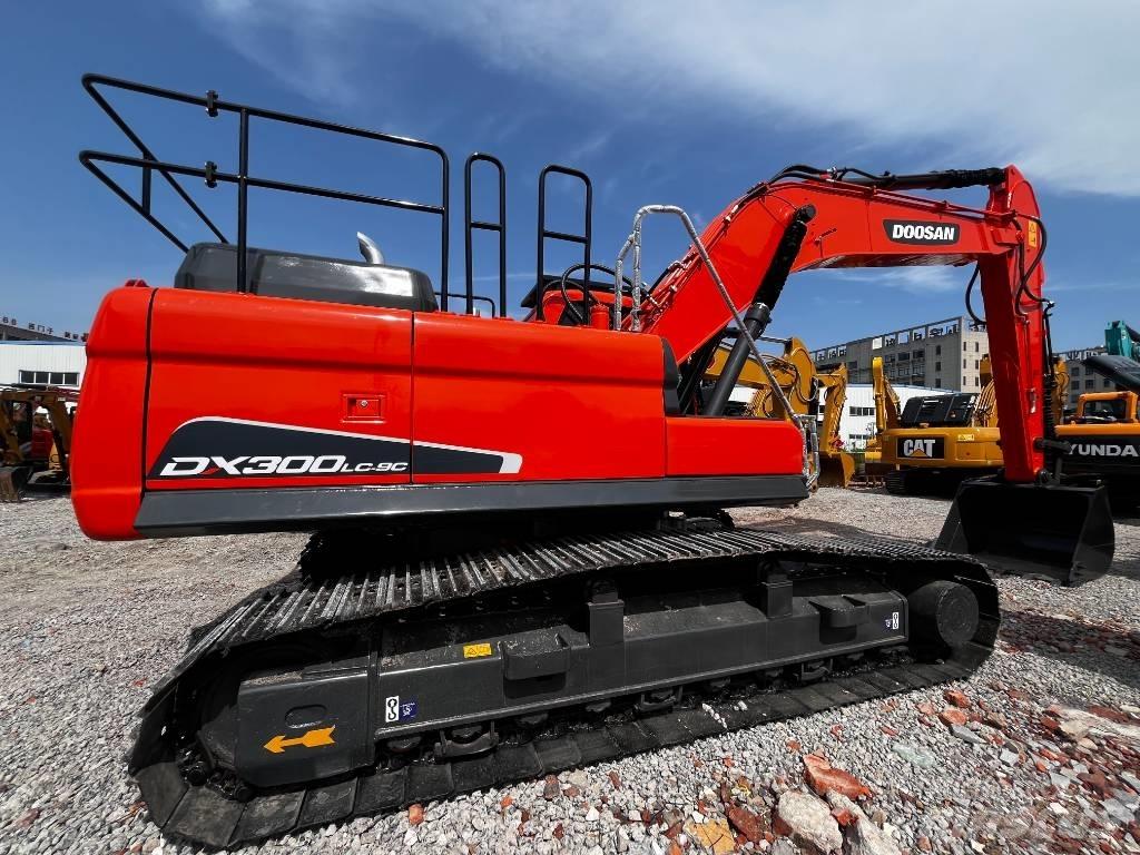 Doosan DX 300 LC-9C Pelle sur chenilles