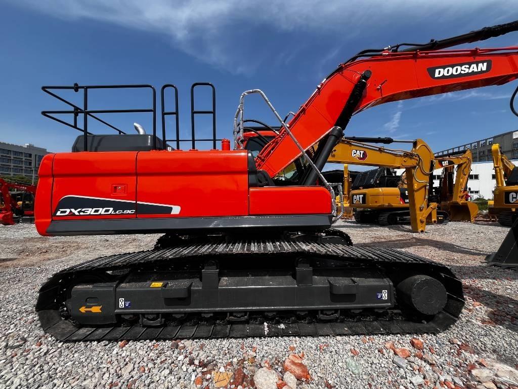 Doosan DX 300 LC-9C Pelle sur chenilles