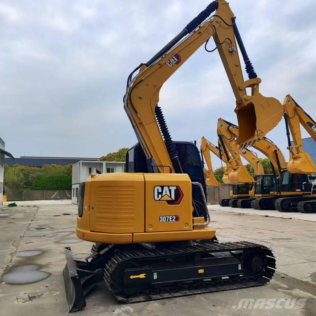 CAT 307E2 Chargeuse télescopique sur pneus
