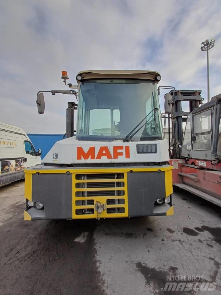Mafi R332 Tracteur de manœuvre