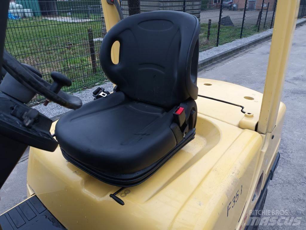 Hyster H2.5FT Chariots diesel