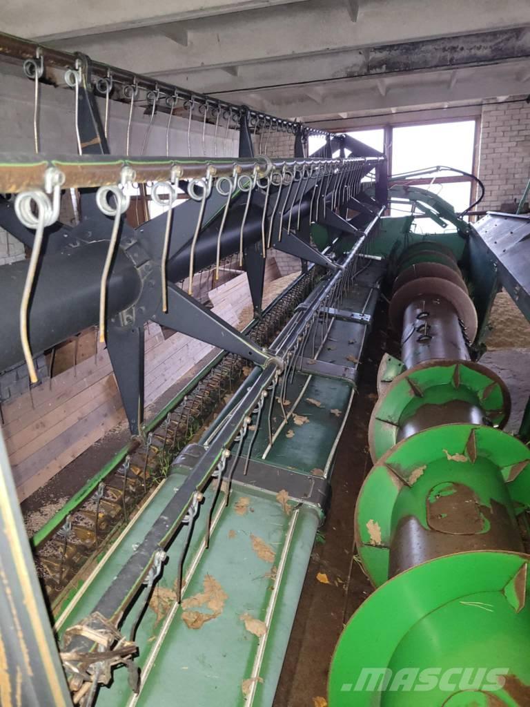 John Deere T 560 Moissonneuse batteuse