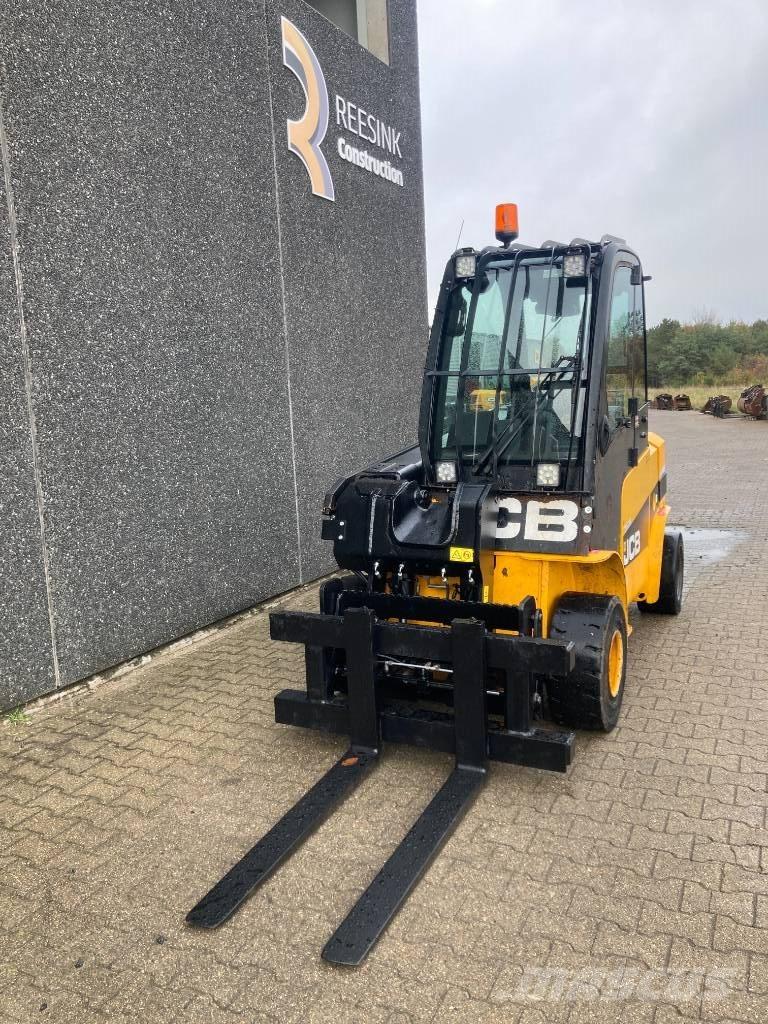 JCB TLT 35D 4x4 Chariot télescopique