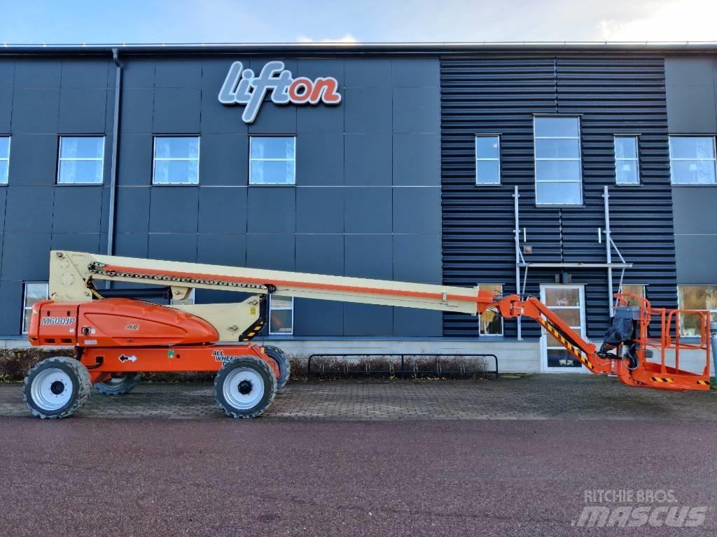 JLG M600JP Bomlift Nacelles articulées