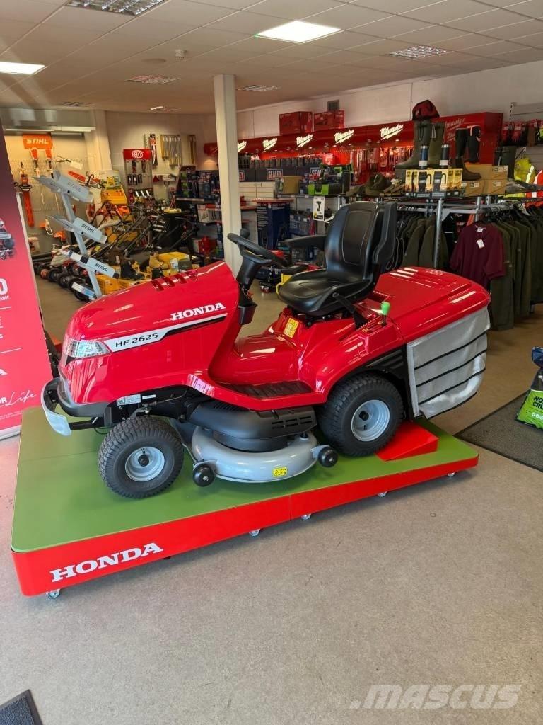 Honda HF2625 Tondeuses montées