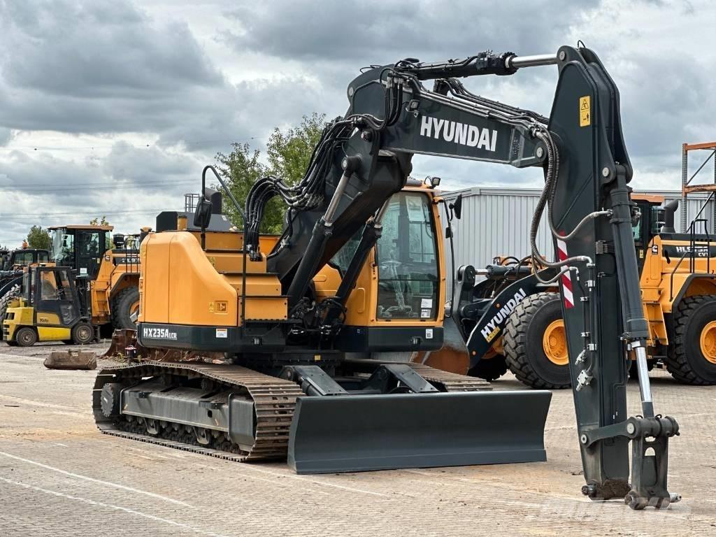 Hyundai HX 235 ALCR Pelle sur chenilles