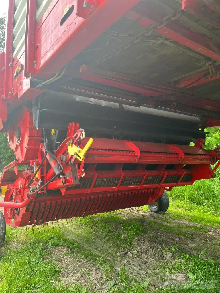 Pöttinger Jumbo 7210 Remorque autochargeuse