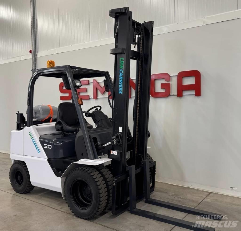 TCM 10694 - FHGE30T5 Chariots GPL