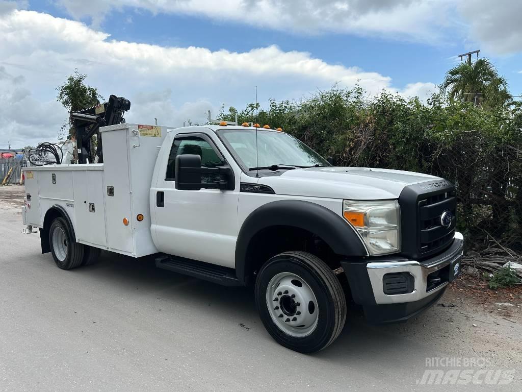 Ford F 550 Utilitaire benne