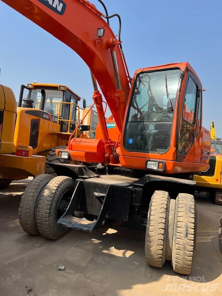 Doosan DH150W-7 Pelle sur pneus