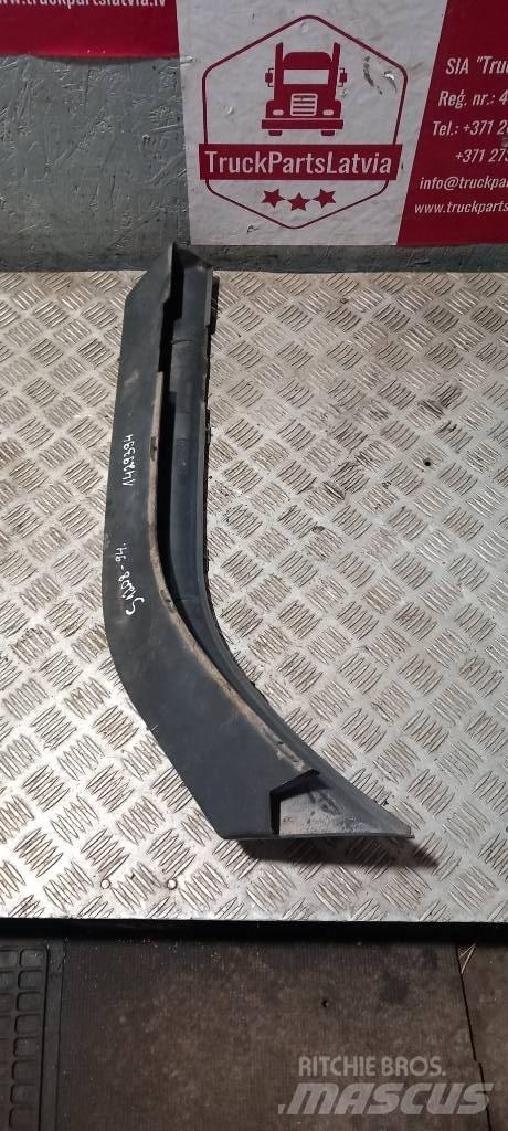 Scania 94 D.   1429394 Cabines