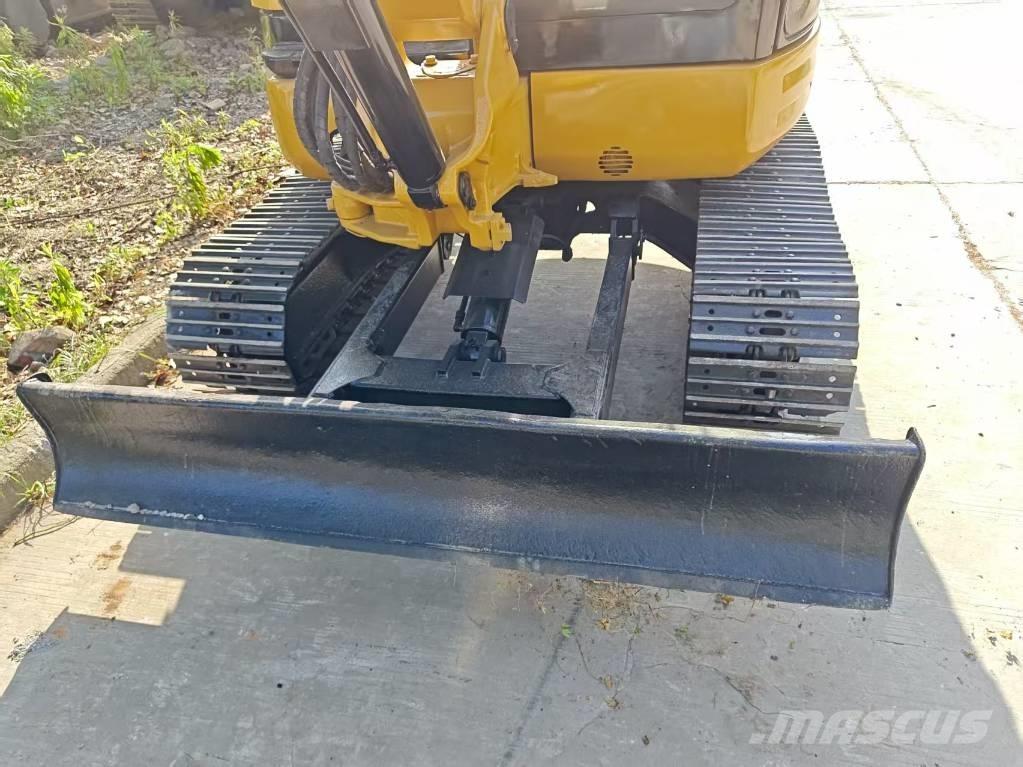 CAT 304 CR Mini pelle < 7t