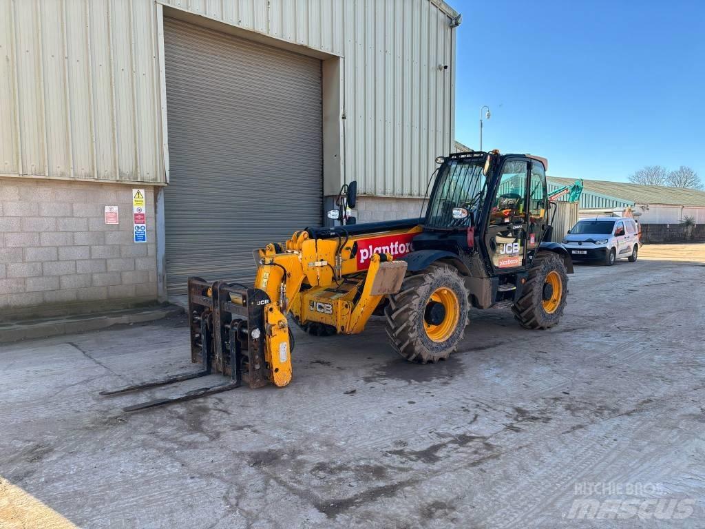 JCB 540-140 Hi Vis Chariot télescopique