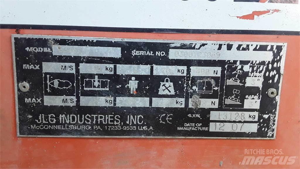 JLG 660SJG Nacelles télescopiques