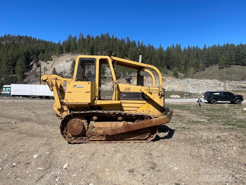DEERE 850 Bouteurs sur chenilles