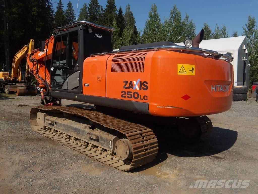 Hitachi ZX 250 LC-3 Pelle sur chenilles