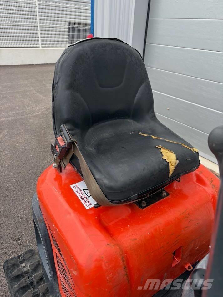Kubota U 10-3 Mini pelle < 7t