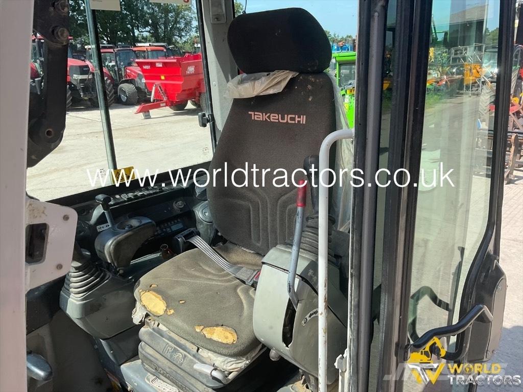 Takeuchi TB 230 Mini pelle < 7t