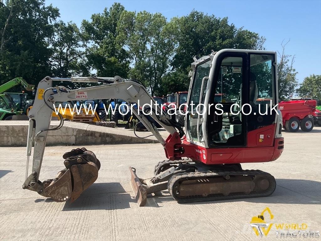 Takeuchi TB 230 Mini pelle < 7t
