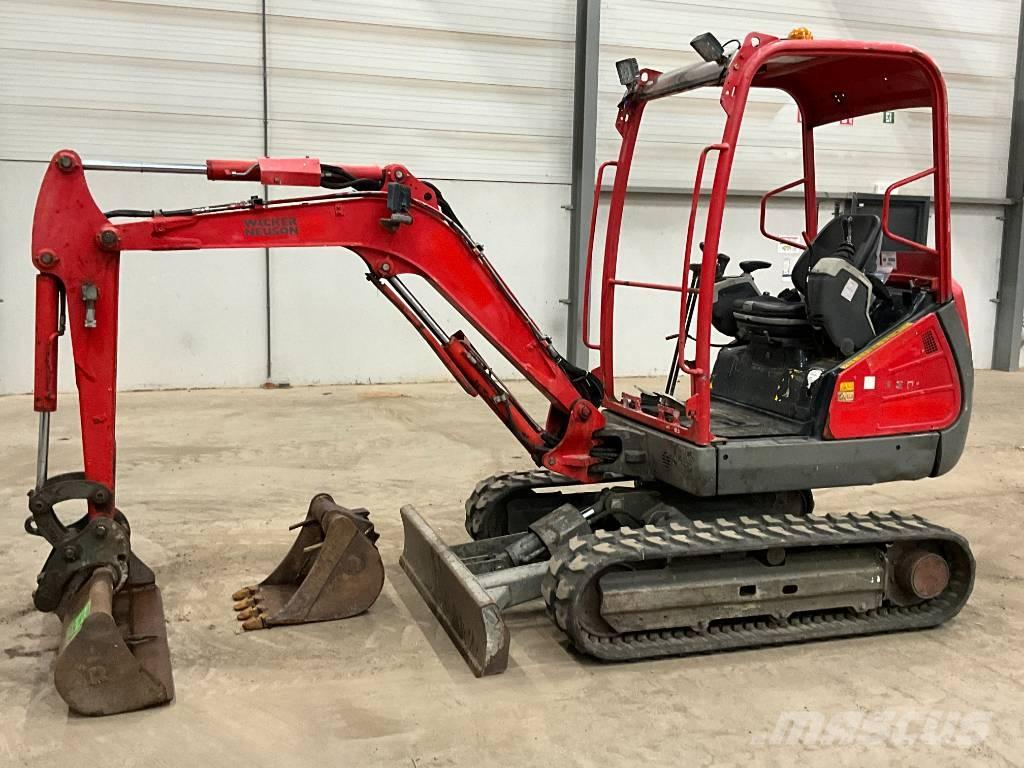 Neuson ET 24 Mini pelle < 7t