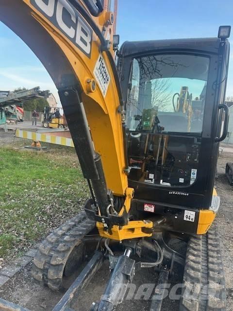 JCB 8029 CTS Mini pelle < 7t