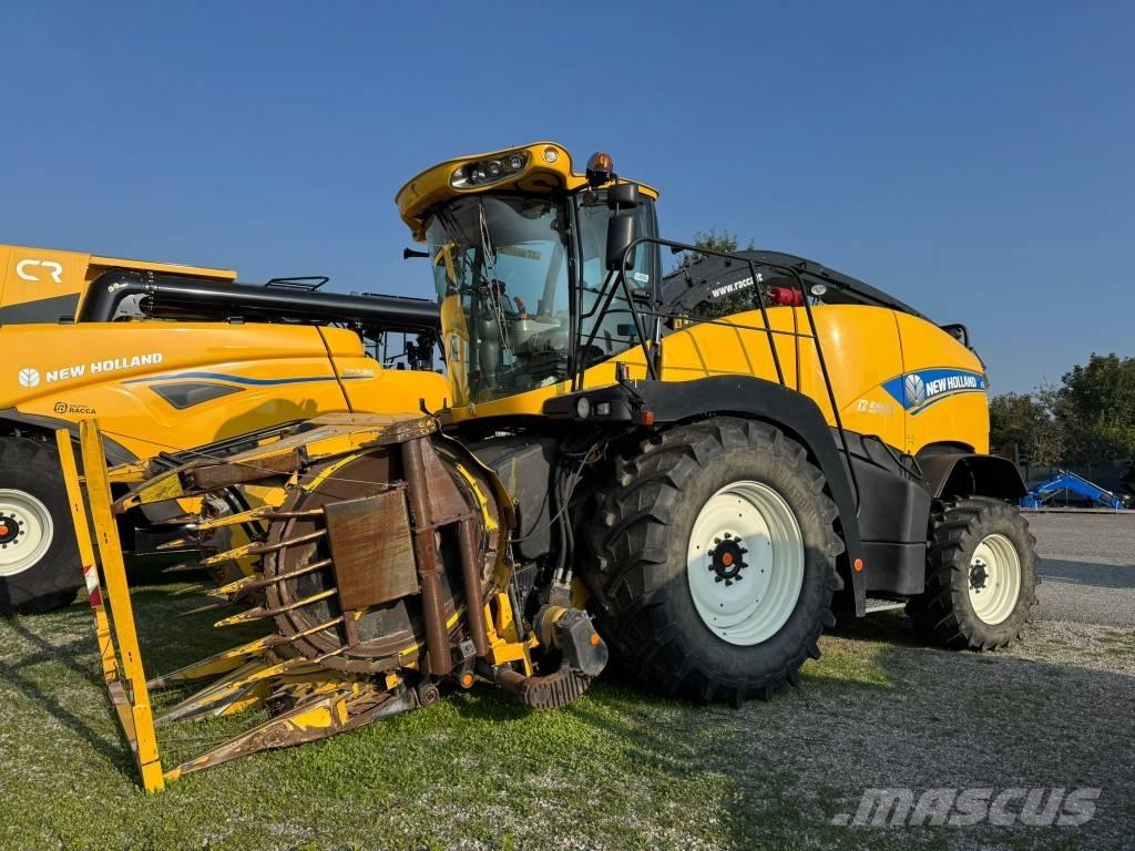 New Holland FR 600 Ensileuse automotrice