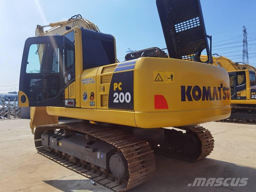 Komatsu PC 200-8 Pelle sur chenilles