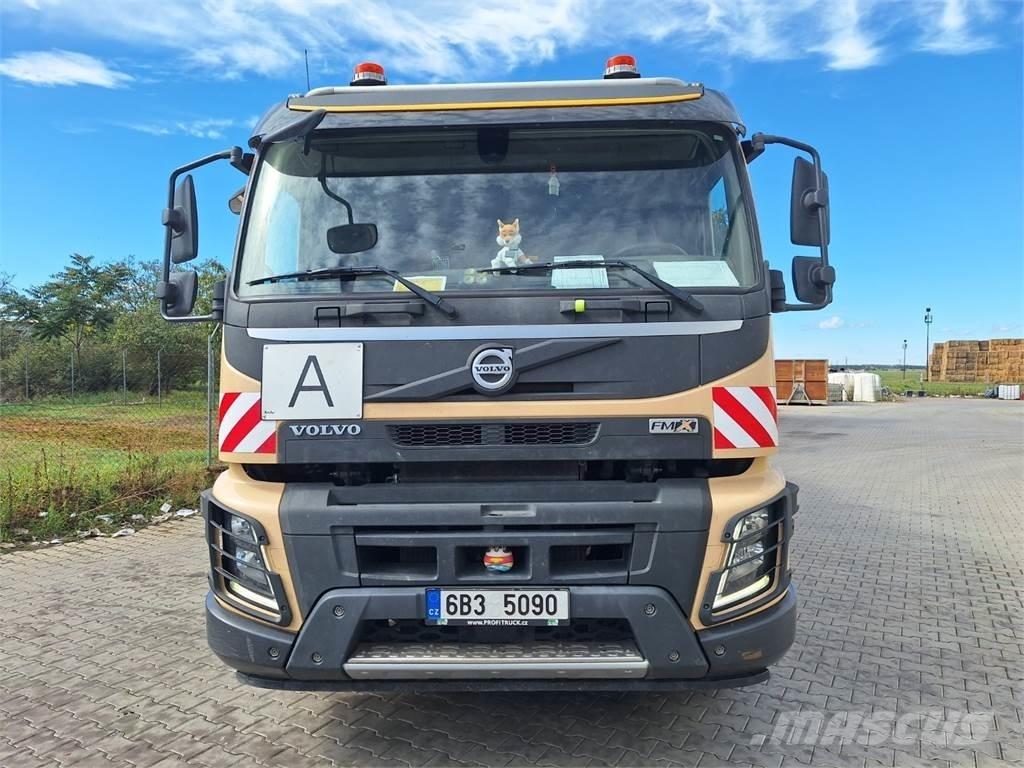 Volvo FMX 380 6X2 Châssis cabine