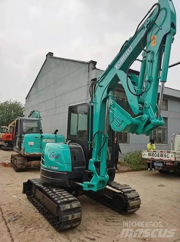 Kobelco SK50SR Pelle sur chenilles