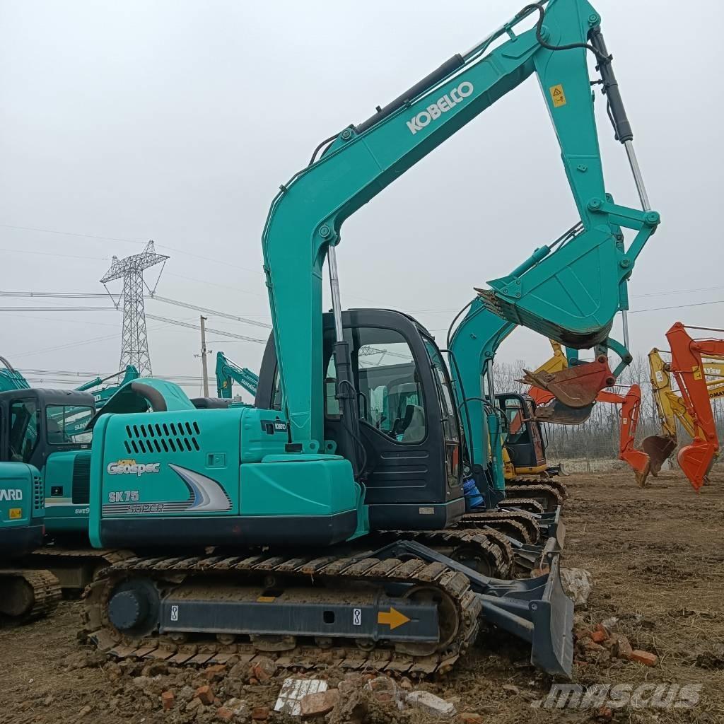 Kobelco SK75-8 Mini pelle 7t-12t