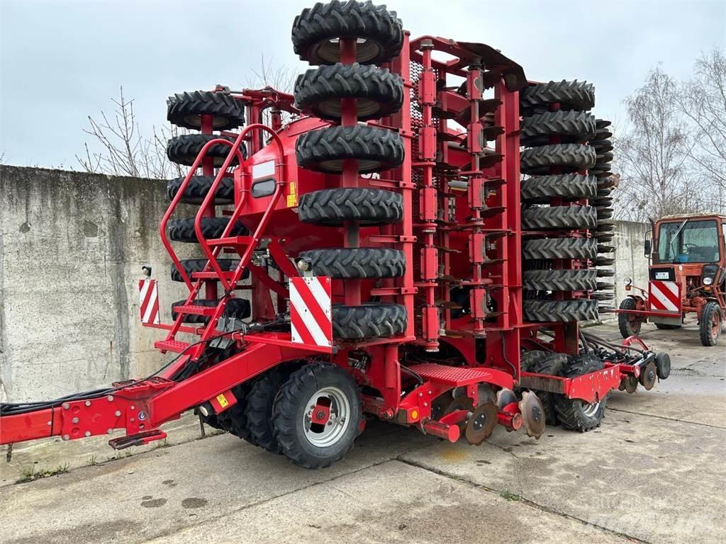 Horsch Pronto 8 DC Semoir combiné
