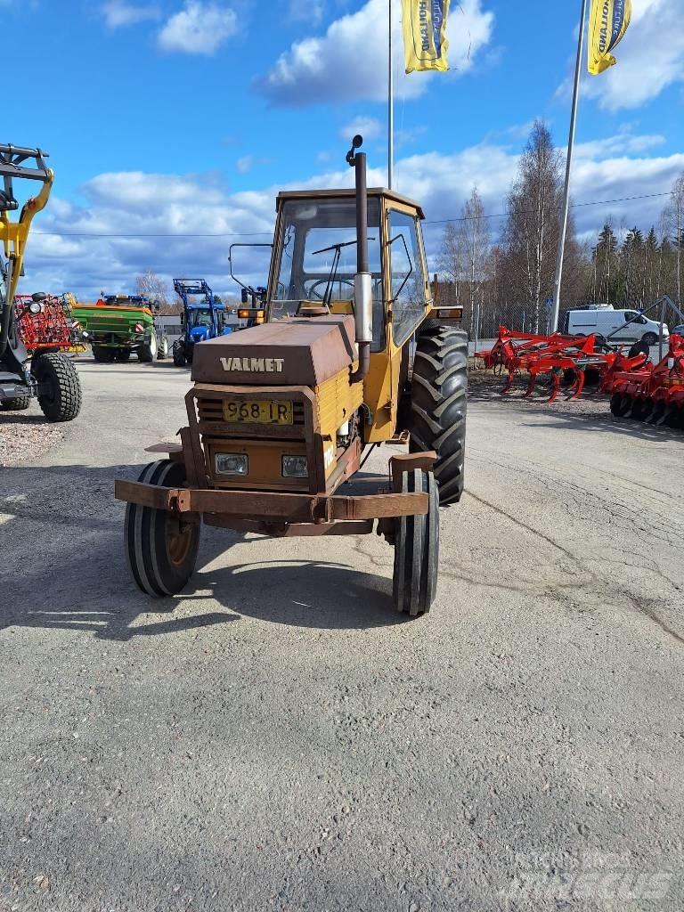 Valmet 702 Tracteur
