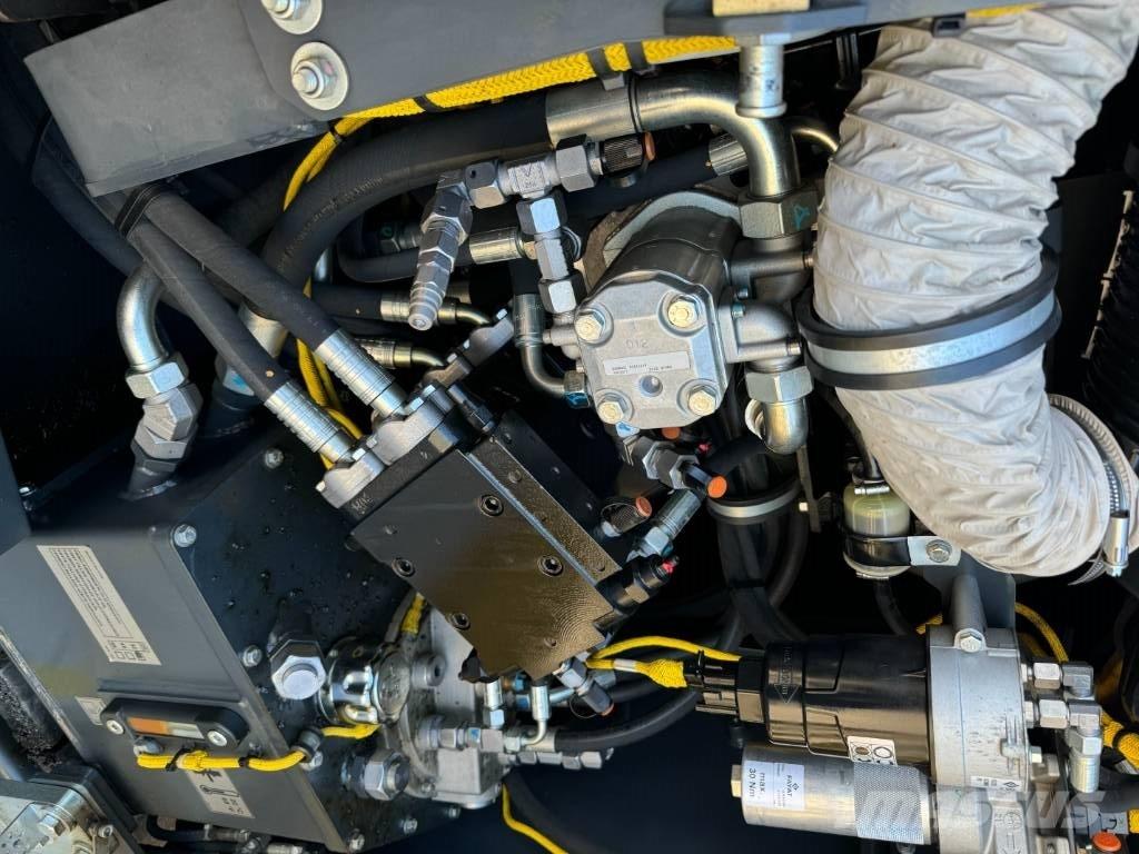 Bomag BF 300 C-2 Finisseur