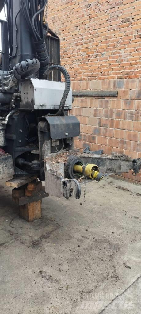 Kronos 140 Remorque forestière avec grue