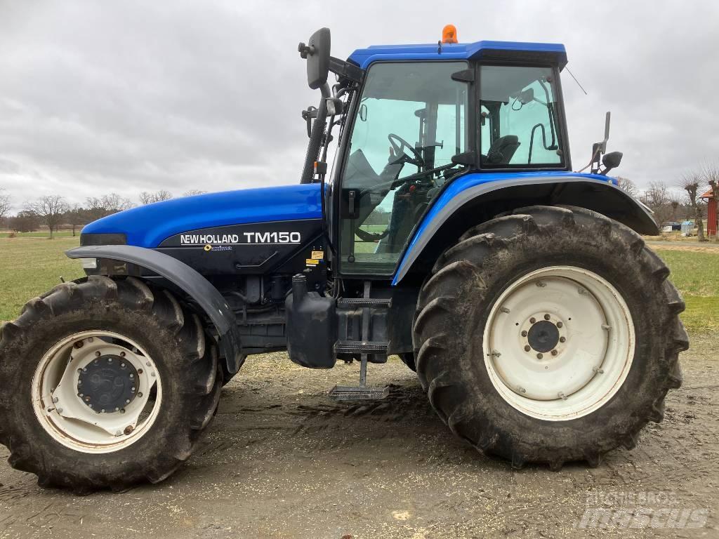 New Holland TM 150 Tracteur
