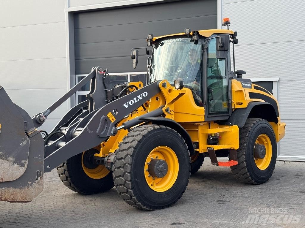 Volvo L 45 H Chargeuse sur pneus