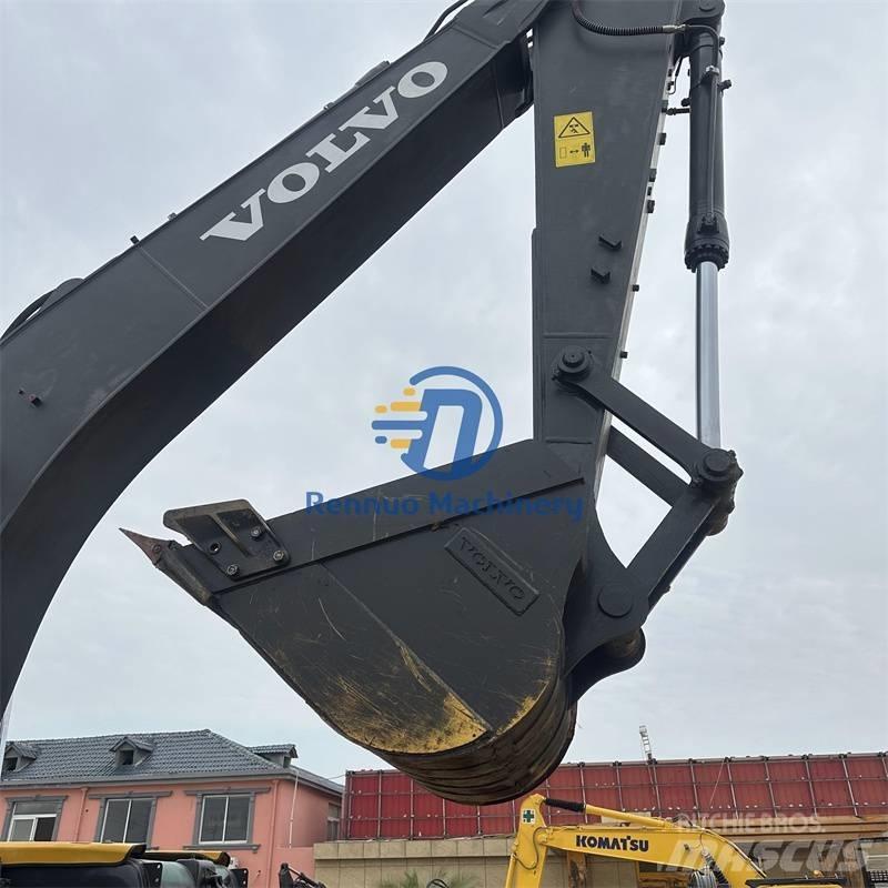 Volvo EC 240 Pelle sur chenilles
