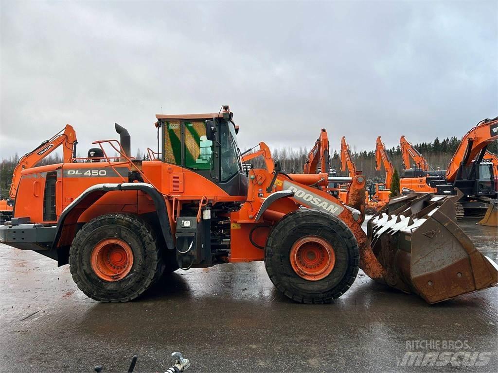 Doosan DL450-3 Chargeuse sur pneus