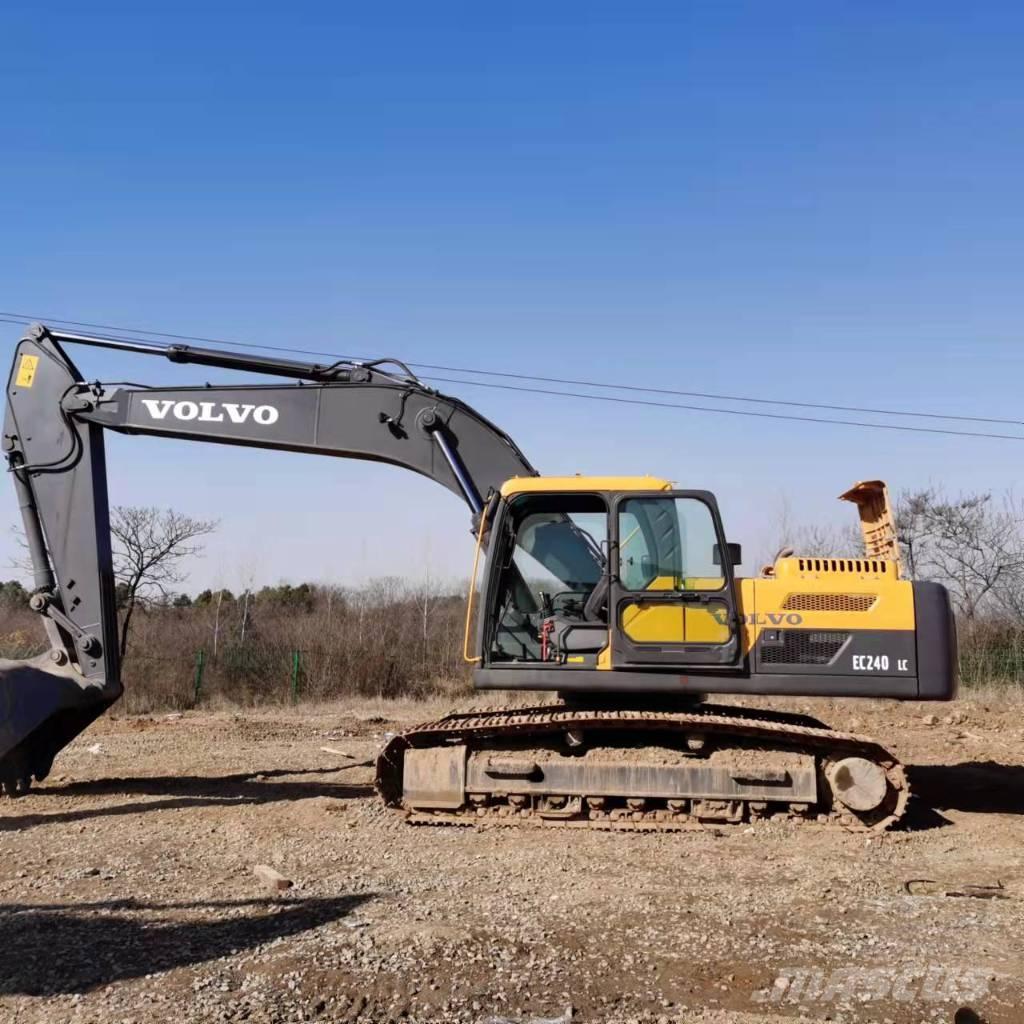 Volvo EC240 Pelle sur chenilles