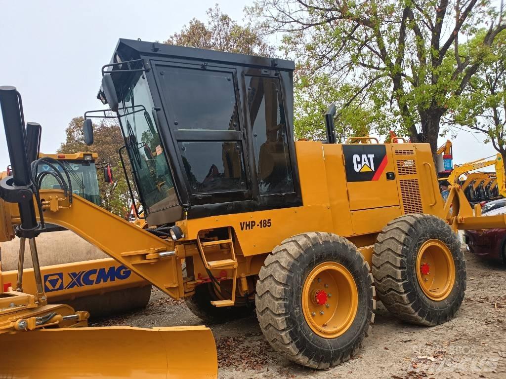 CAT 140 Pelle sur chenilles