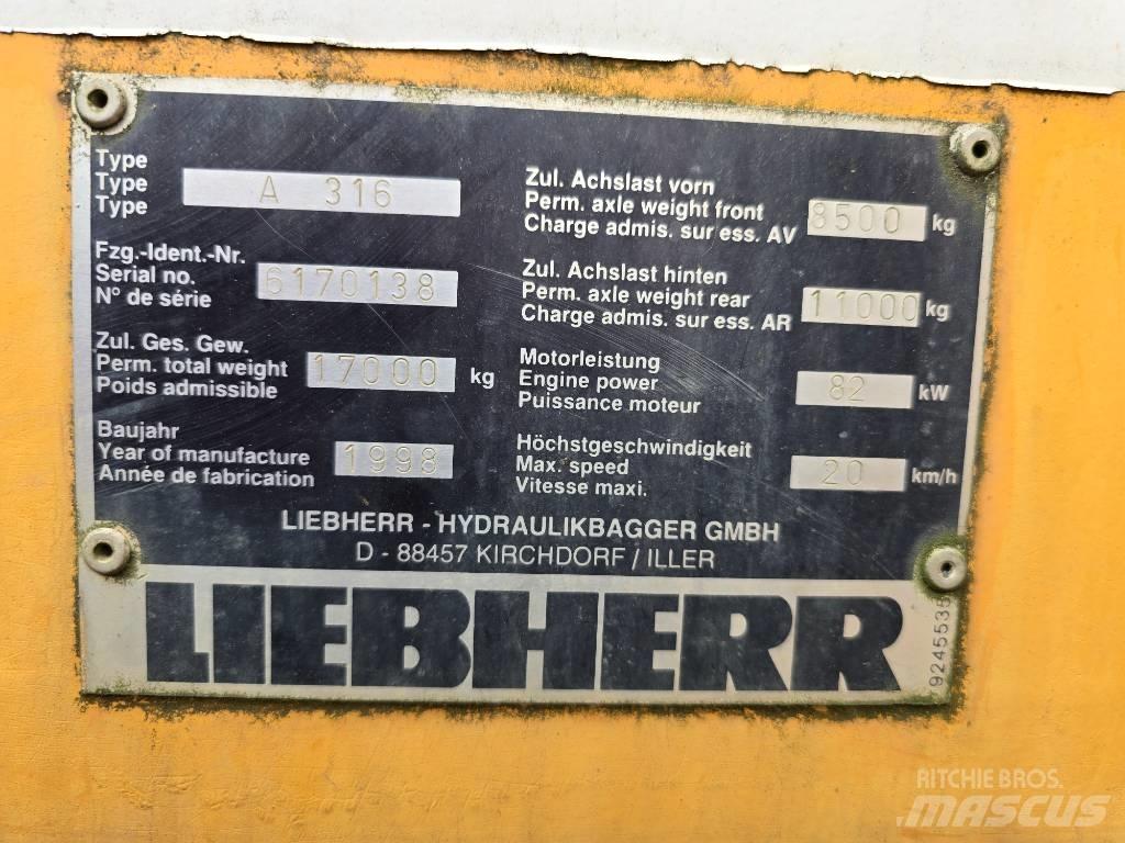 Liebherr A 316 Pelle sur pneus