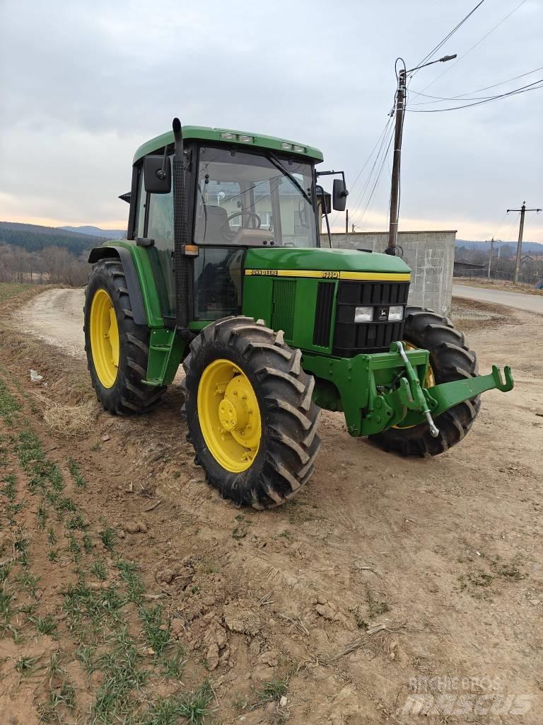 John Deere 6100 Tracteur