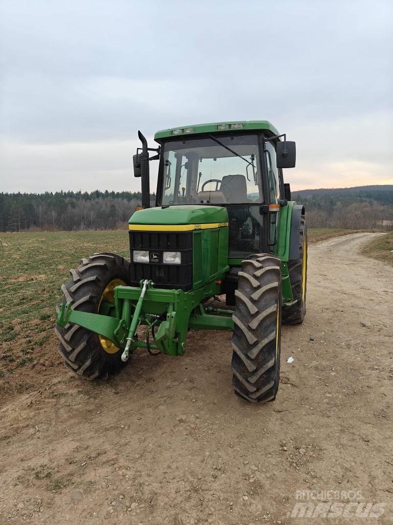 John Deere 6100 Tracteur